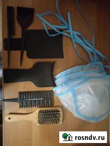 Материалы для окрашивания волос, расчески Новосибирск - изображение 1