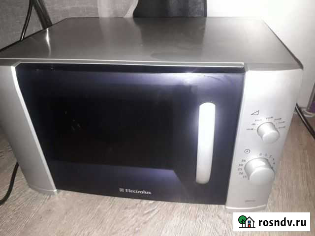 Рабочая микроволновая печь в отличном состоянии Екатеринбург - изображение 1