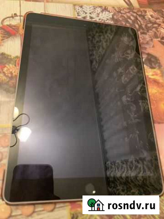 iPad (5 поколение) 32 gb Сургут - изображение 1