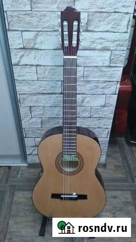 Классическая гитара 4/4 Тверь - изображение 1