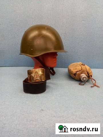 Армейская каска ремень фляжка СССР Петрозаводск - изображение 1