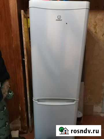 Холодильник атлант и индезит Екатеринбург - изображение 1