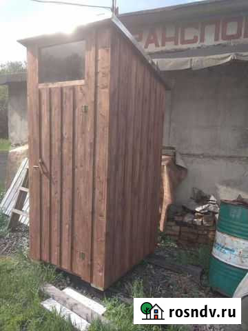 Туалет улечный, дачный с покрытием металом иметаци Мыски - изображение 1