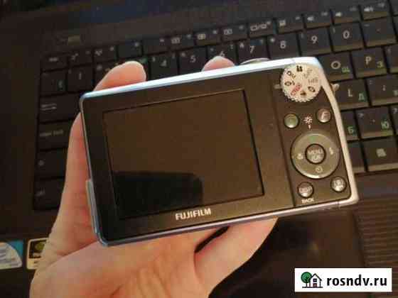 Компактный фотоаппарат Fujifilm FinePix F40fd Тверь