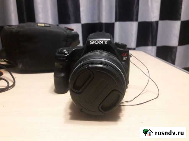 Зеркальный фотоаппарат sony 37 Иркутск - изображение 1