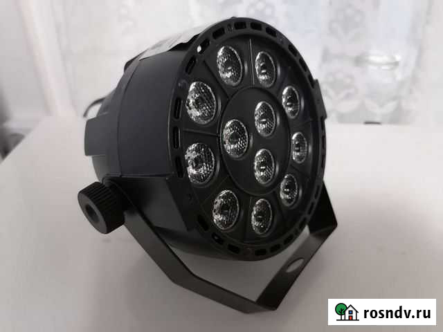Прожектор RGB/стробоскоп Славянск-на-Кубани - изображение 1