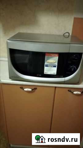 Микроволновая печь LG объёмом 20л Березники - изображение 1