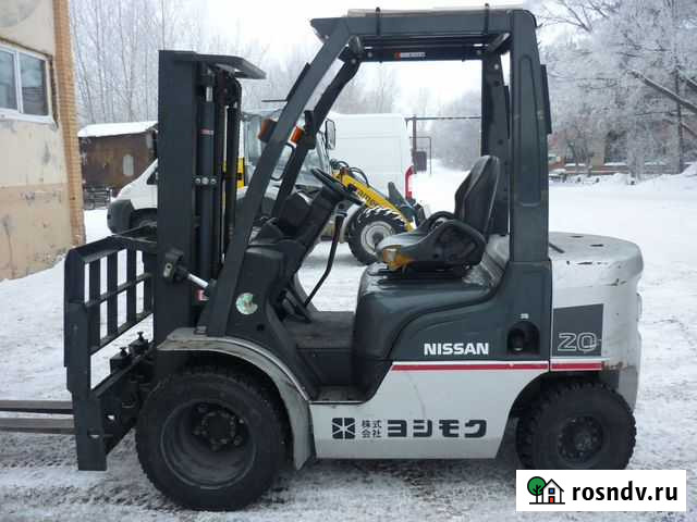 Вилочный погрузчик Nissan 1F1A18U, 2009 Омск - изображение 1