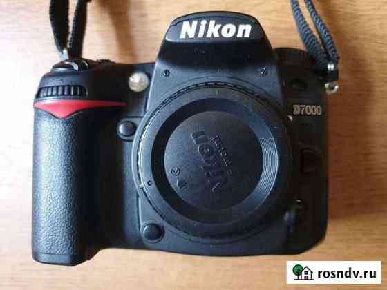 Nikon d7000 с батблоком Ростов-на-Дону