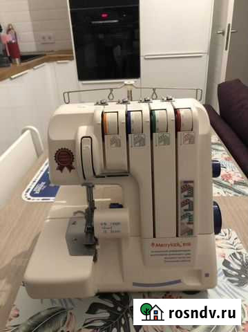 Швейная машинка оверлок MarryLock 010 Санкт-Петербург - изображение 1