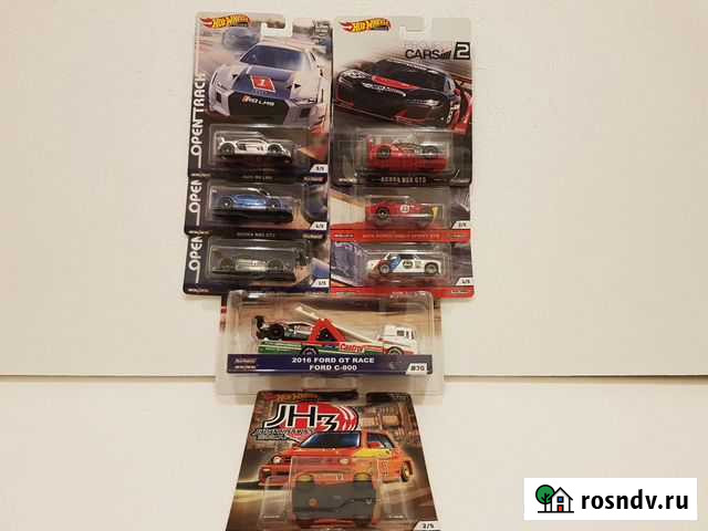 Модели Hot Weehls 1:64 Premium запак Набережные Челны - изображение 1