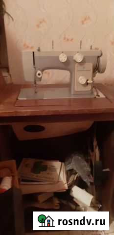 Швейная машина Чайка 142 Омск - изображение 1