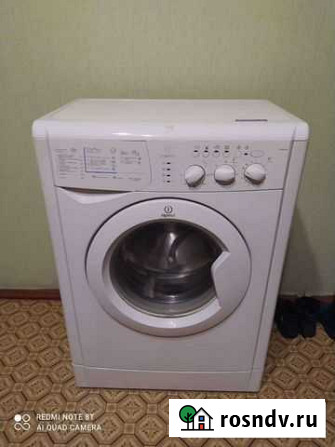 Стиральная машина Indesit 5кг узкая Хабаровск - изображение 1