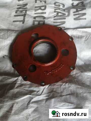Крышка 70-1721022 опорная корпуса сцепления мтз Бийск - изображение 1