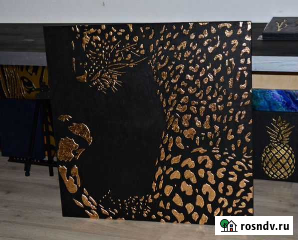 Картина интерьерная Леопард золотой 100х100см Грозный - изображение 1