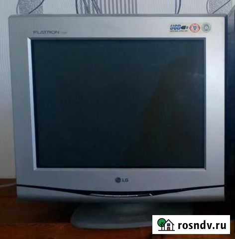 Монитор LG Flatron Старый Оскол - изображение 1