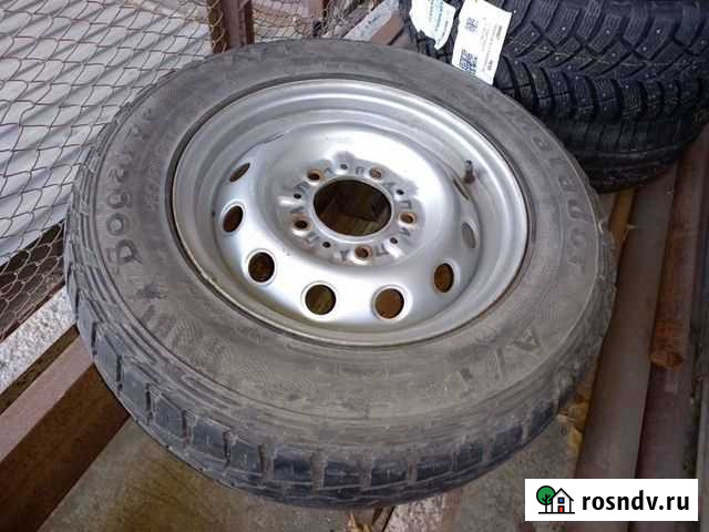 На ниву chevrolet шевроле 205/70/15 Самара - изображение 1