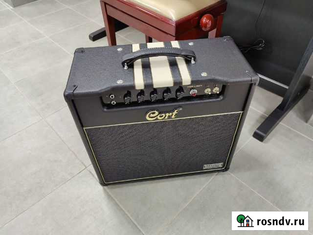 Cort CMV15-EU Комбоусилитель, ламповый, 15Вт Новосибирск - изображение 1
