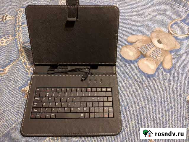 Чехол с клавиатурой для планшета Камышин - изображение 1