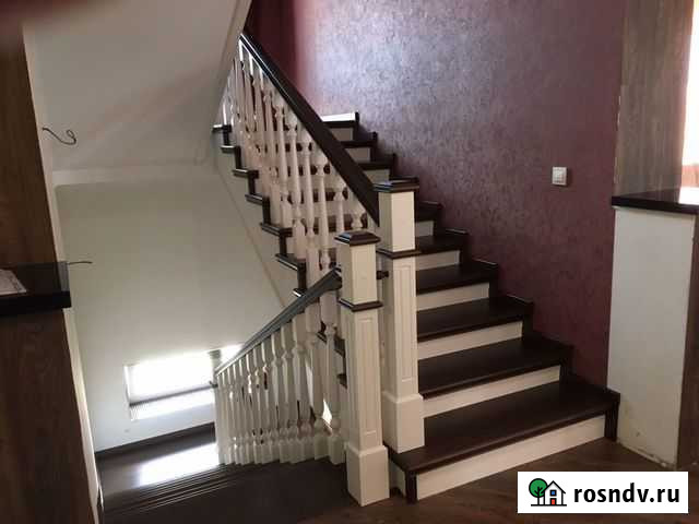 Лестницы из массива и на металлическом каркасе Тюмень - изображение 1