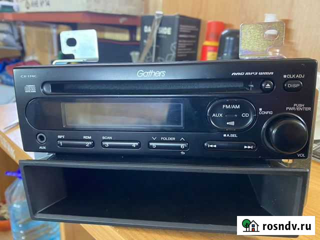 Автомобили магнитола б/у Елизово - изображение 1