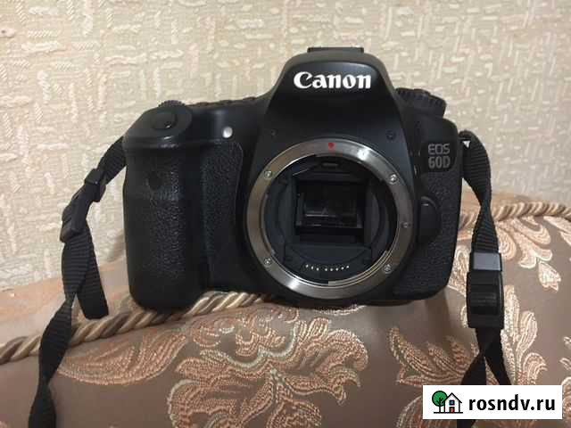 Фотоаппарат Сanon еоs 60D аксесуары зарядное устро Ейск - изображение 1