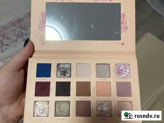 Палитра теней essence Владимир - изображение 1