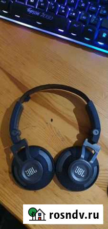Наушники JBL Янтарный - изображение 1