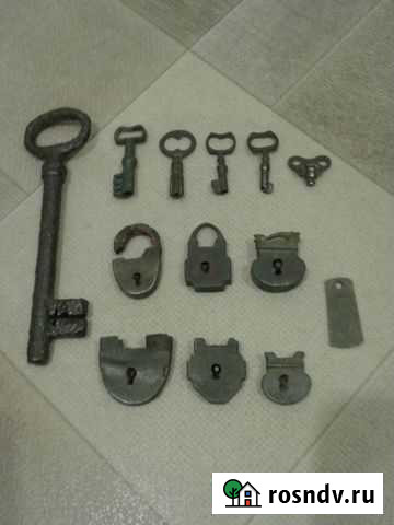 Старинные замочки и ключи Волхов - изображение 1
