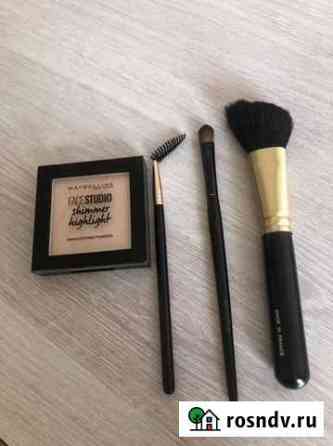Кисти sisley + хайлатер maybelline Оренбург