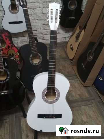 Белая гитара для левшей Тверь - изображение 1