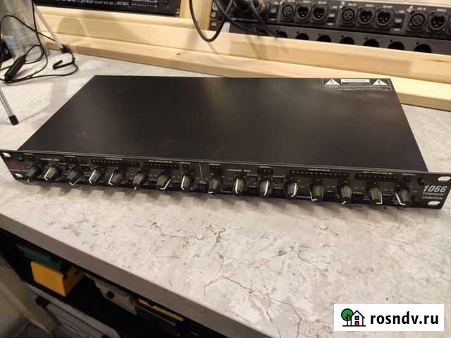 DBX 1066 рэковый двухканальный компрессор Самара - изображение 1