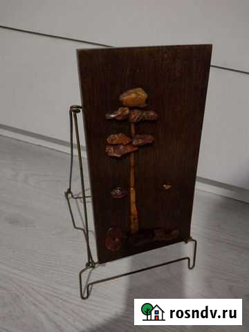 Картина из янтаря на старинной подставке Мурино - изображение 1