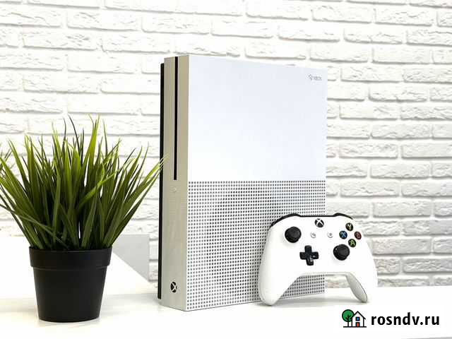 Xbox One S + игры гарантия Рязань - изображение 1