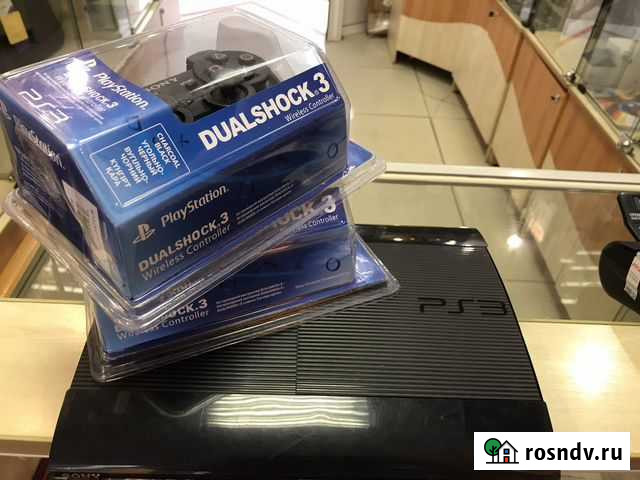 Sony PS3 Super Slim 500гб+2джоя+110 игр Петропавловск-Камчатский - изображение 1