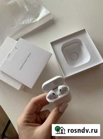 Наушники airpods оригинал, левый не работает Иркутск - изображение 1