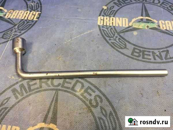 Ключ балонный Mercedes-Benz S-Class W221 272.965 Санкт-Петербург - изображение 1