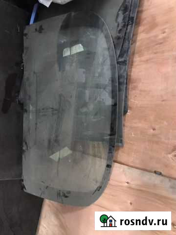 Стекло крышки багажника Х6 Е71 51317195331 Химки - изображение 1