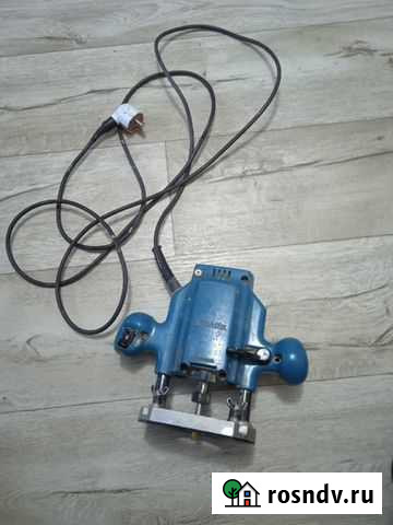 Фрезер Makita 3620 Саранск - изображение 1