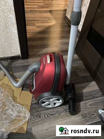 Пылесос philips б/у Афипский - изображение 1