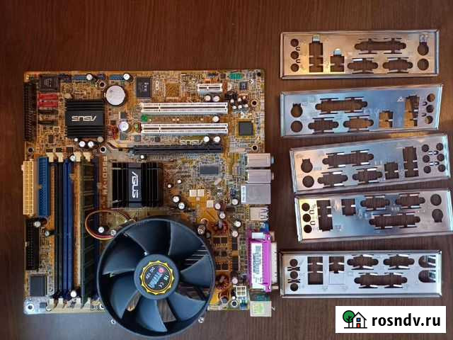 Материнские платы одним лотом Кореновск - изображение 1