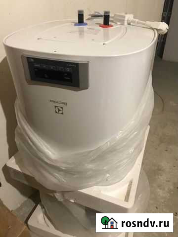 Новый Электрический водонагреватель Electrolux ewh Коломна - изображение 1