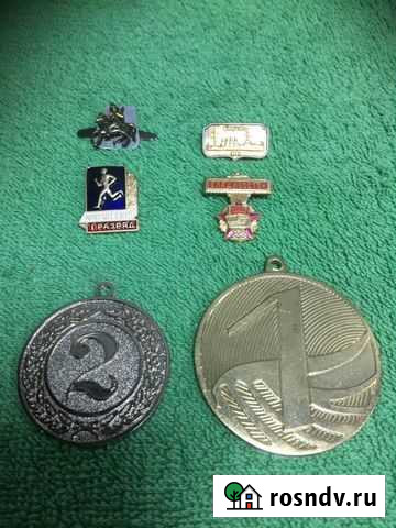 Значки, пуговицы, спортивные медали, цена за все Благовещенск - изображение 1