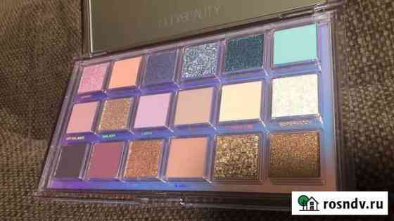 Палитра теней Huda Beauty Mercury Retrograde Томск