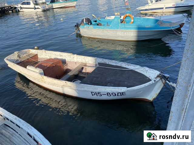 Моторная лодка ял-4 с местом на причале Севастополь - изображение 1
