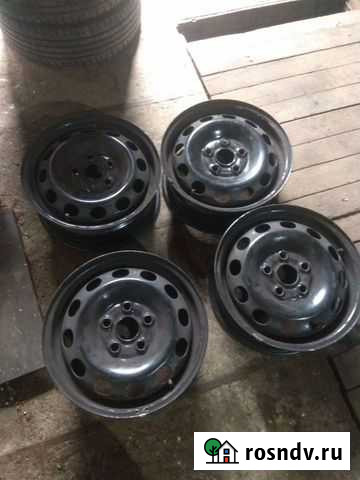 Диски Фольцваген гольф6 Кузьмоловский - изображение 1