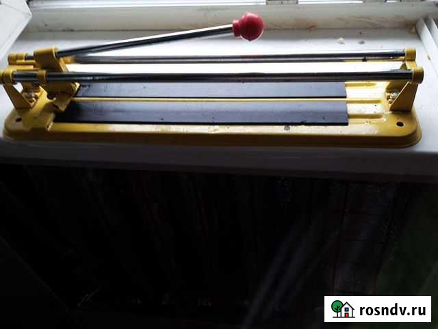 Плиткорез ручной 1200 Новобурейский - изображение 1