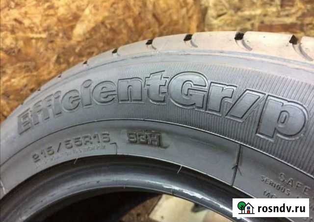 Шины 16/55/215 GoodYear Efficientgrip износ 40 Кемерово - изображение 1