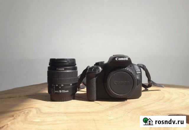 Зеркальный фотоаппарат Canon 1300d black Казань - изображение 1