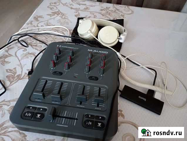 Dj контролер M-audio X-session Pro, наушники urban Ярославль - изображение 1